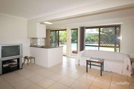 Property photo of 171 Alexander Drive Highland Park QLD 4211