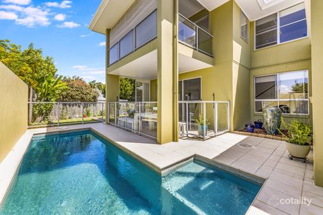 Property photo of 14 Palm Drive Mooloolaba QLD 4557