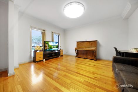 Property photo of 1/105 Rathcown Road Reservoir VIC 3073