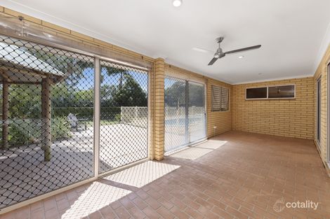 Property photo of 15 Sandpiper Grove Moore Park Beach QLD 4670