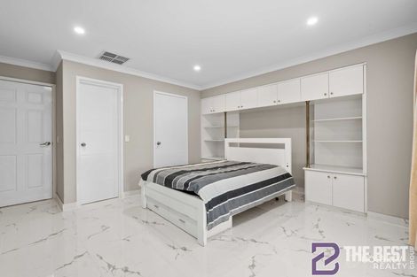 Property photo of 2 Mandarin Way Seville Grove WA 6112