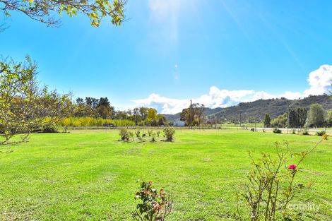 Property photo of 1 Nundle Road Woolomin NSW 2340