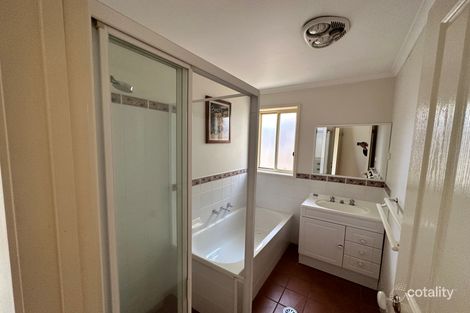 Property photo of 4/70-72 Katherine Avenue Amaroo ACT 2914