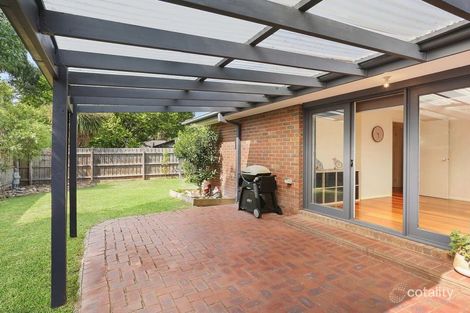 Property photo of 10 Honeysuckle Walk Croydon South VIC 3136