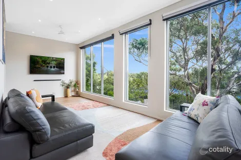 Property photo of 33A Woronora Crescent Como NSW 2226