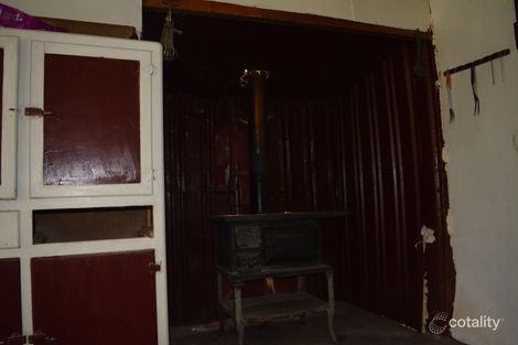 Property photo of 36 Edward Street Tambo QLD 4478