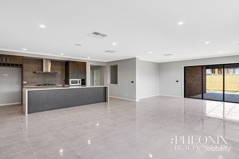 Property photo of 24 Bushel Way Truganina VIC 3029