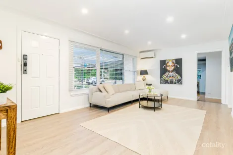 Property photo of 1 Aminya Place Baulkham Hills NSW 2153