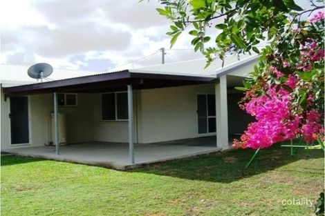Property photo of 23 Amanda Avenue Rasmussen QLD 4815