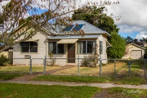 Property photo of 70E Apsley Street Walcha NSW 2354