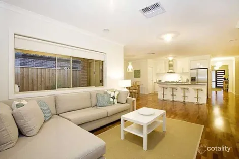 Property photo of 12 Marlin Crescent Point Cook VIC 3030