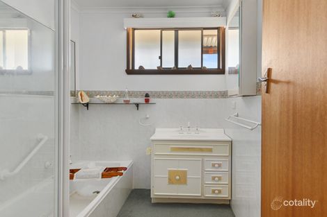 Property photo of 5 Sassafras Crescent Romaine TAS 7320
