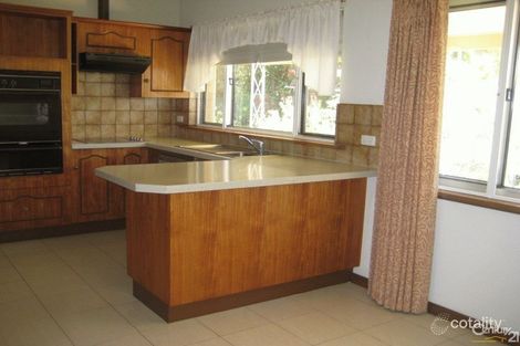 17 Barker Ave, South Plympton, SA 5038