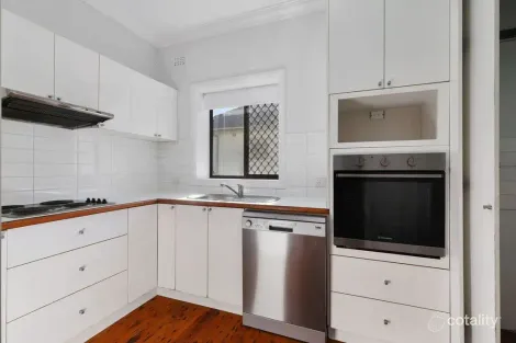 Property photo of 3/41 Wrightson Avenue Bar Beach NSW 2300