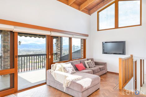 Property photo of 36 Appel Crescent Fadden ACT 2904