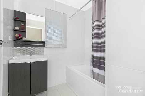 Property photo of 5 Kurumba Street Kippa-Ring QLD 4021