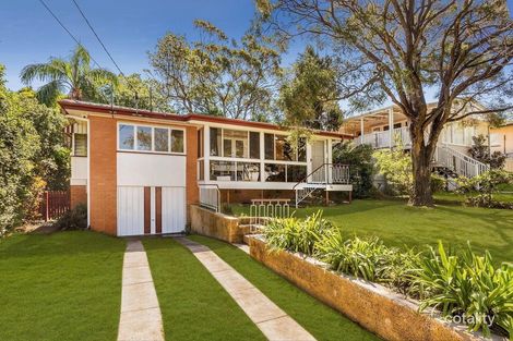 20 Rutherford St, Stafford Heights, QLD 4053