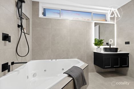 Property photo of 8 Quamby Avenue Frankston VIC 3199