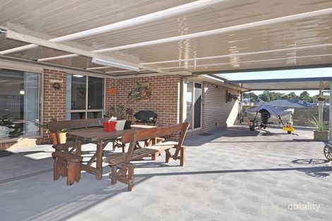 Property photo of 33 Saddlers Drive Gillieston Heights NSW 2321