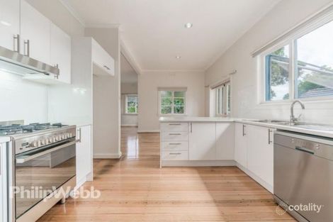 Property photo of 346 Warrigal Road Ashburton VIC 3147