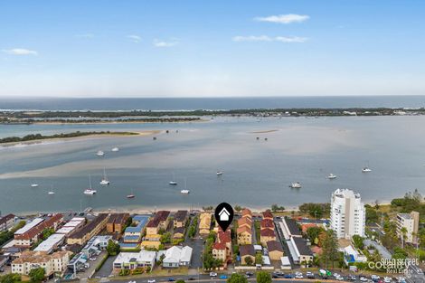 9/89 Frank St, Labrador, QLD 4215