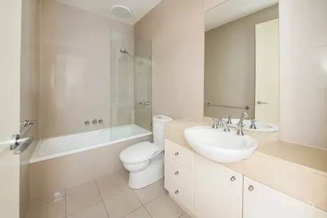 Property photo of 5/521 Hampton Street Hampton VIC 3188