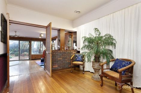 Property photo of 18 Hampshire Road Doncaster VIC 3108