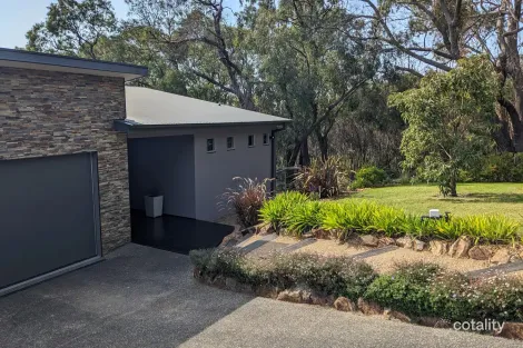 Property photo of 2 Jamieson Street Dromana VIC 3936