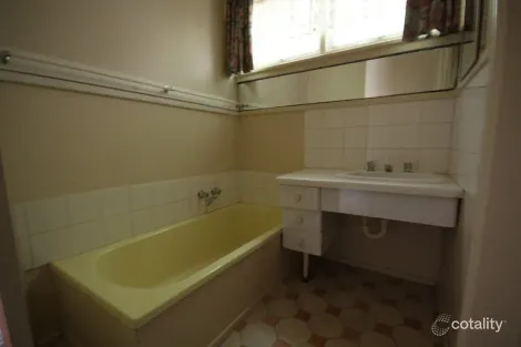 Property photo of 25 York Street Golden Point VIC 3350