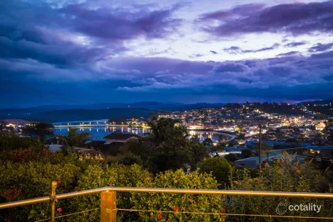 43 Lakeview Ave, Merimbula, NSW 2548