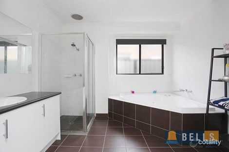 Property photo of 48 Palmer Parade Derrimut VIC 3026