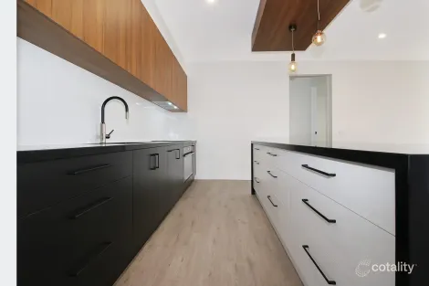 Property photo of 20A Britton Court Jindera NSW 2642