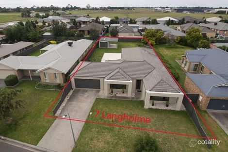 Property photo of 7 Langholme Court Sale VIC 3850