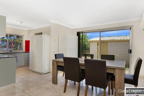Property photo of 1 Fitzgibbon Lane Rosemeadow NSW 2560