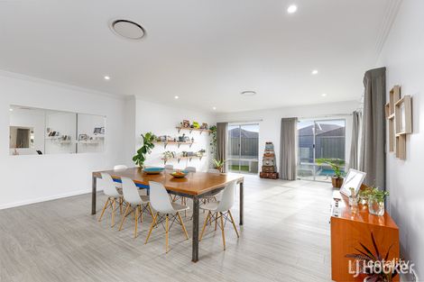 Property photo of 4 Acona Place Binningup WA 6233