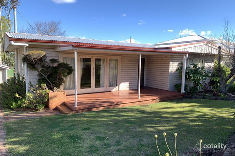 Property photo of 18 Geoffrey Street Mount Lofty QLD 4350