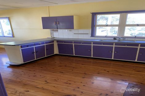 Property photo of 18 Geoffrey Street Mount Lofty QLD 4350