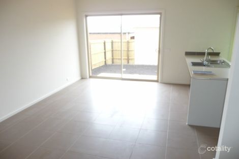 Property photo of 33 Anglers Drive Epping VIC 3076