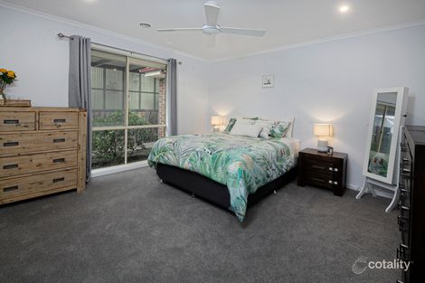Property photo of 4 Wattle Bird Way Langwarrin VIC 3910