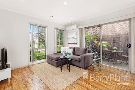 Property photo of 96 The Lakes Boulevard South Morang VIC 3752