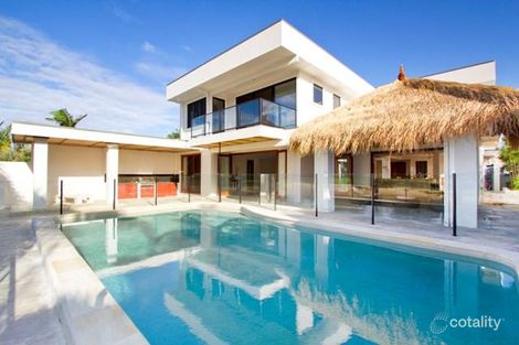 Property photo of 31 Park Avenue Broadbeach Waters QLD 4218