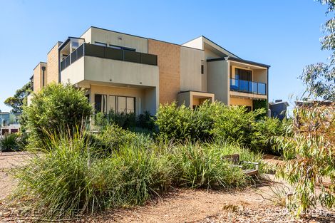 Property photo of 8/27 Diamond Boulevard Greensborough VIC 3088
