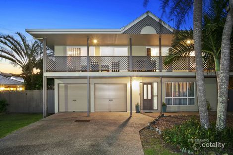 Property photo of 41 Wavecrest Drive Castaways Beach QLD 4567