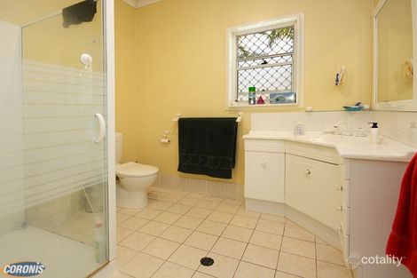 Property photo of 15 Waratah Avenue Carina QLD 4152