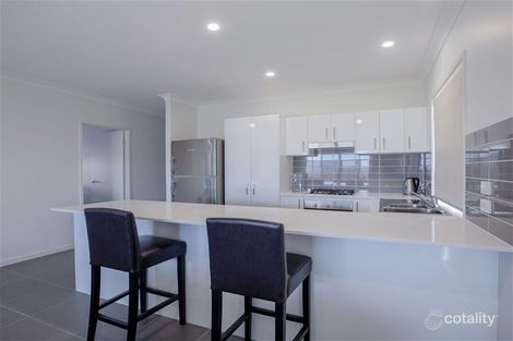 Property photo of 68 Whitsunday Circuit Pimpama QLD 4209