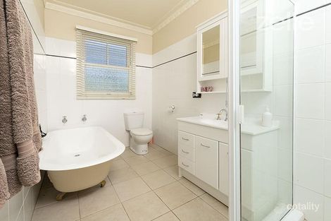 Property photo of 452 Crisp Street Albury NSW 2640