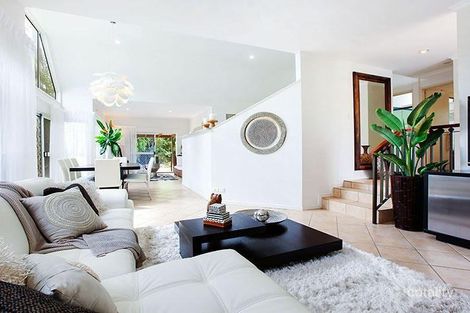 Property photo of 12 Kalamunda Close Elanora QLD 4221