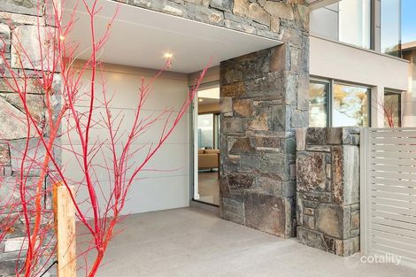 Property photo of 3/28 Empire Circuit Forrest ACT 2603