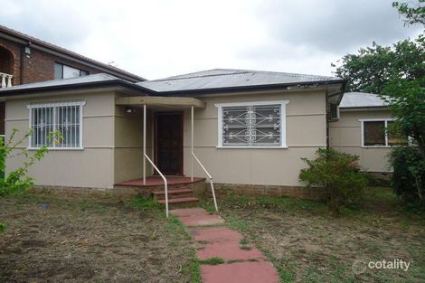 Property photo of 25 Abigail Street Seven Hills NSW 2147