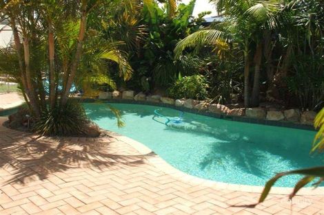 Property photo of 21 Geranium Place Canning Vale WA 6155